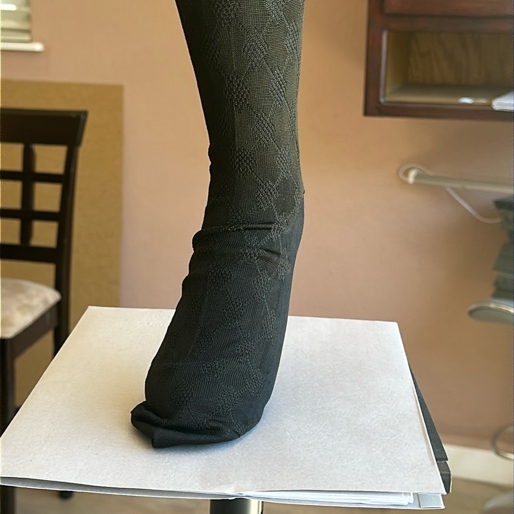 Black Patterned Tights - Picture 1 of 4